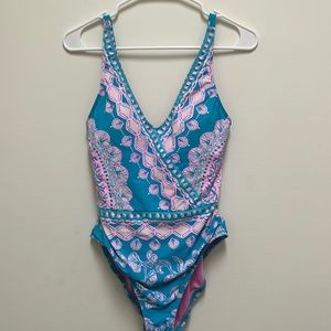 Lilly Pulitzer v neck bathing suit